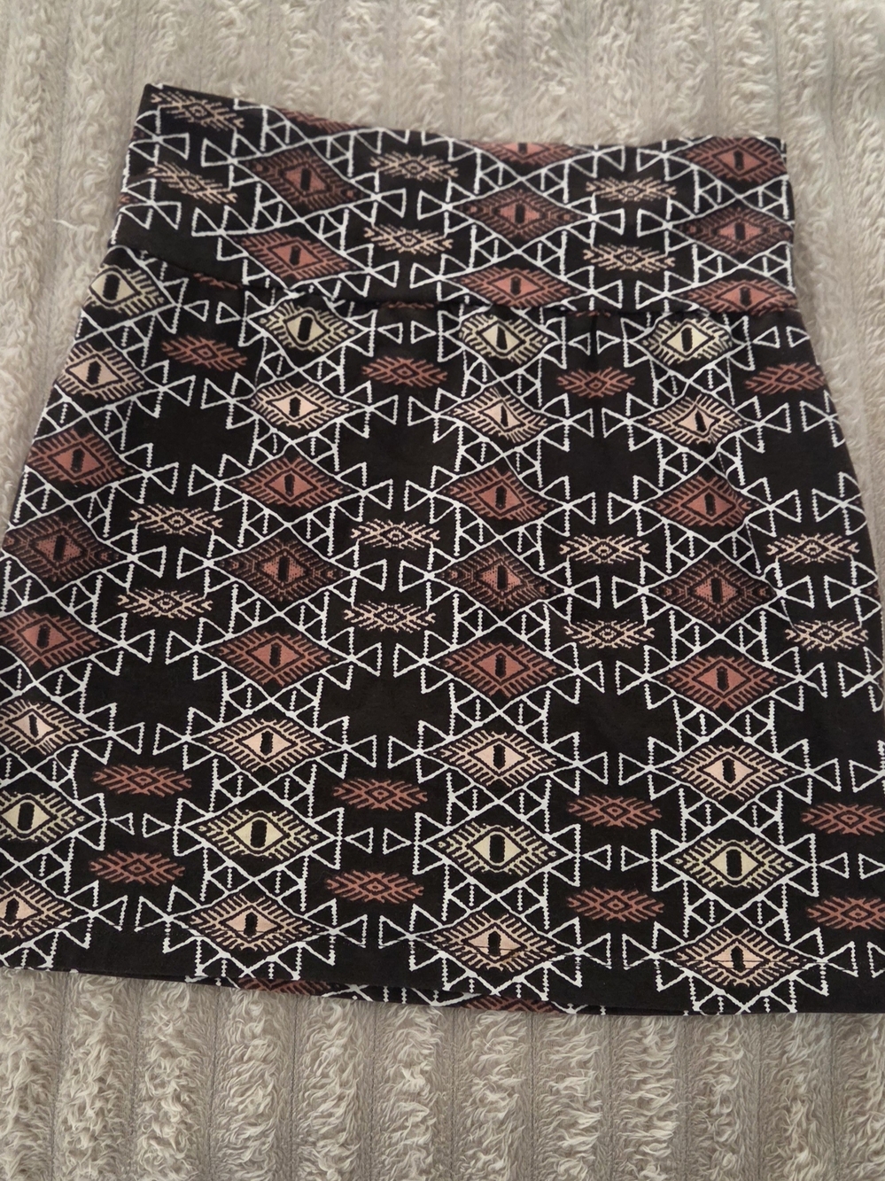 Charlotte Russe Black Mini Skirt with Rust and Cream Geometric Print